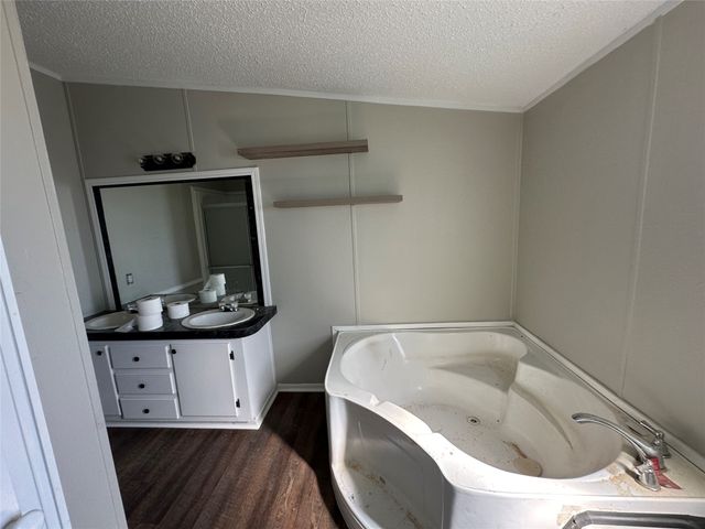 831 Holiday Drive, Ponder, TX 76259