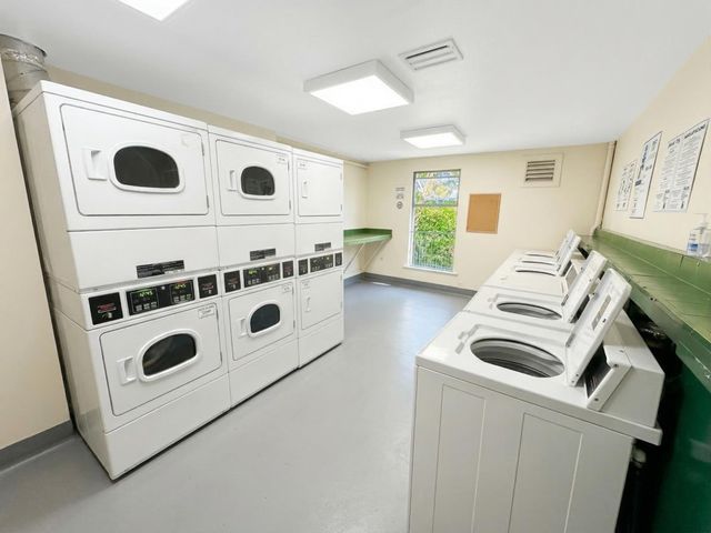 370 Imperial Way 118, Daly City, CA 94015