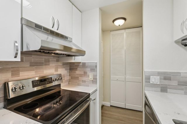 370 Imperial Way 118, Daly City, CA 94015