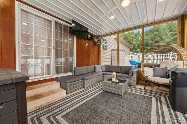 1411 Biscay, Edwardsville, IL 62025