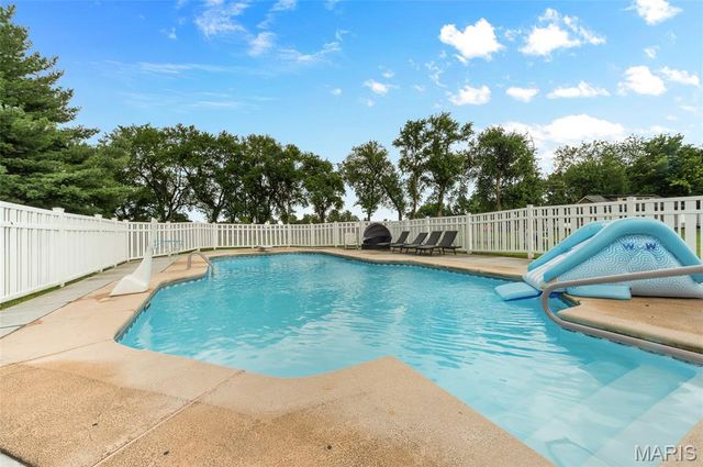 1411 Biscay, Edwardsville, IL 62025
