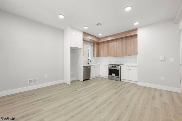 859 S 16Th St 2, Newark City, NJ 07108