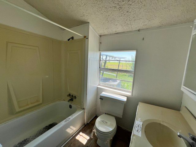 741 County Road 269 W, Snook, TX 77878