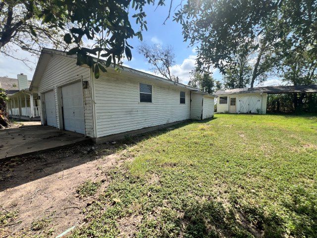 741 County Road 269 W, Snook, TX 77878