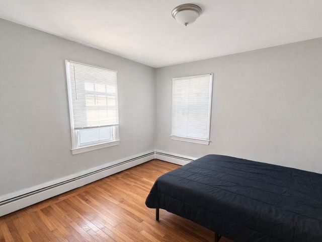 39 Hillview Avenue, Providence, RI 02908