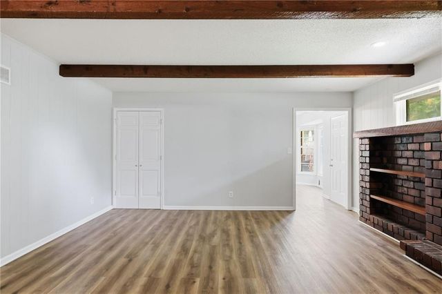 8705 Tennessee Avenue, Raytown, MO 64138