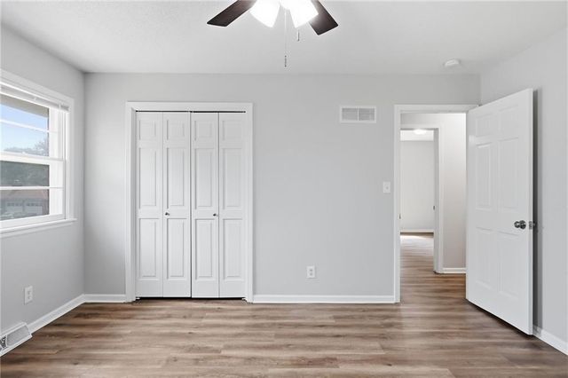 8705 Tennessee Avenue, Raytown, MO 64138