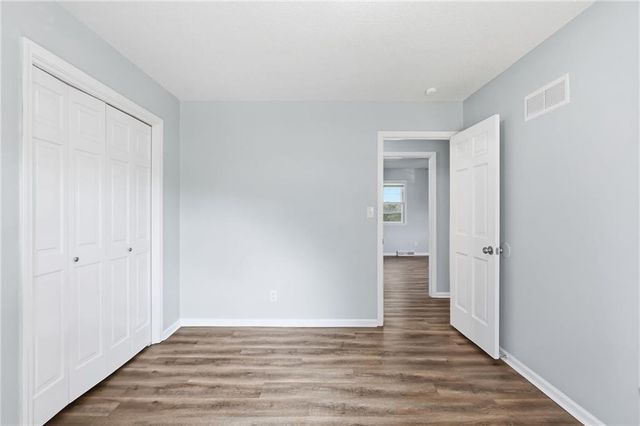 8705 Tennessee Avenue, Raytown, MO 64138