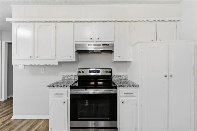8705 Tennessee Avenue, Raytown, MO 64138