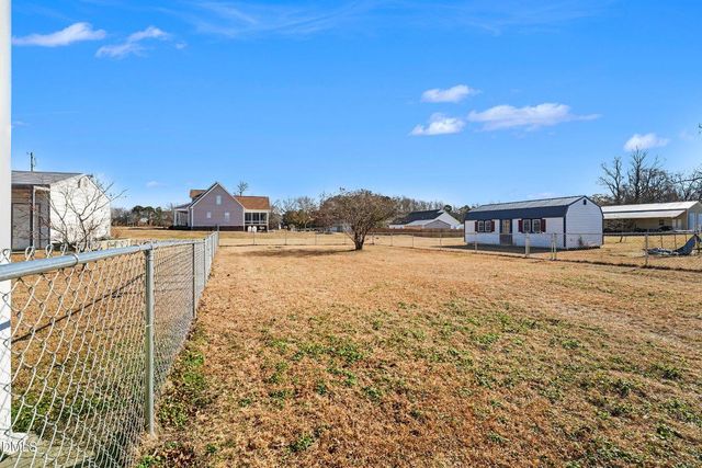 1025 Long Branch Road, Smithfield, NC 27577