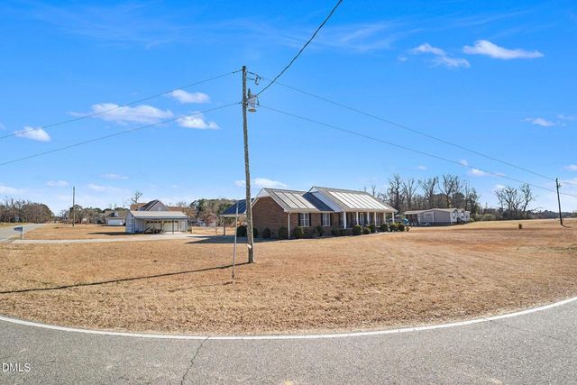 1025 Long Branch Road, Smithfield, NC 27577