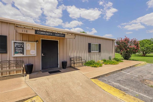 114 Wren ST, Highland Haven, TX 78654