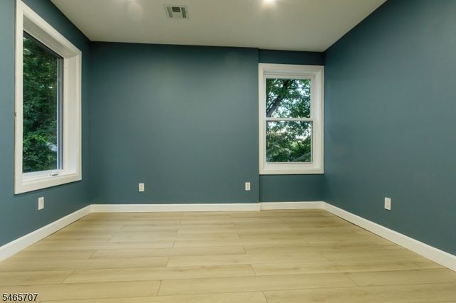 103 Vreeland Ave, Bloomingdale Boro, NJ 07403