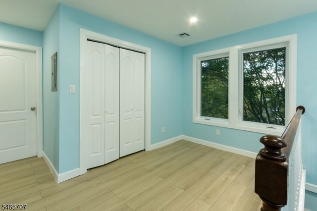 103 Vreeland Ave, Bloomingdale Boro, NJ 07403