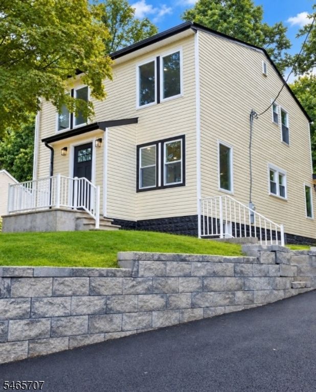 103 Vreeland Ave, Bloomingdale Boro, NJ 07403 — exterior