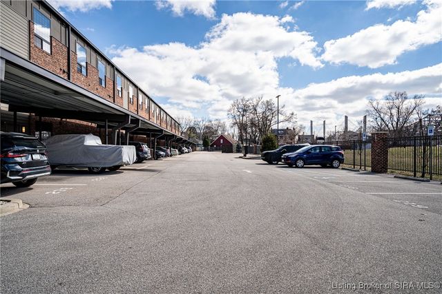 218 Mulberry Street, Jeffersonville, IN 47130