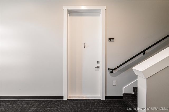 218 Mulberry Street, Jeffersonville, IN 47130