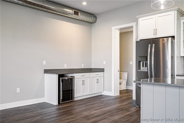 218 Mulberry Street, Jeffersonville, IN 47130