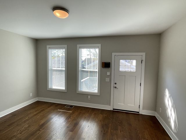 6207 Pennsylvania Ave, Nashville, TN 37209