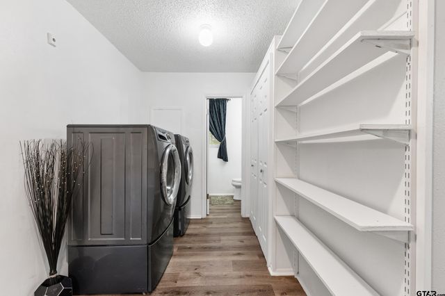 109 King Lyle Rd, Scroggins, TX 75480