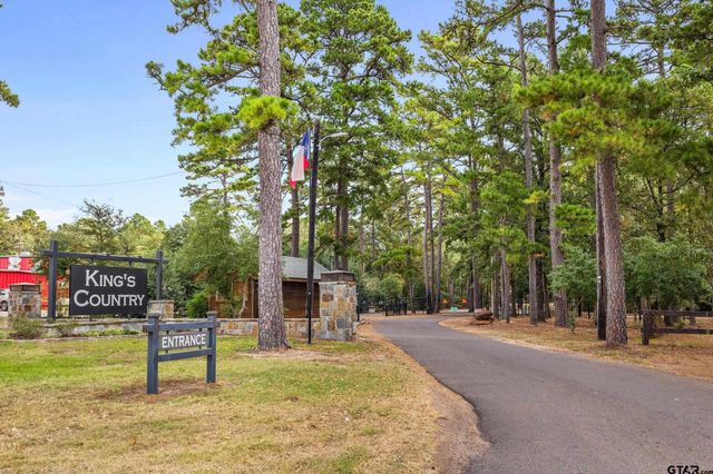 109 King Lyle Rd, Scroggins, TX 75480