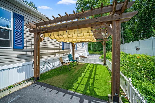 417 Middle Road Unit A, Dover, NH 03820