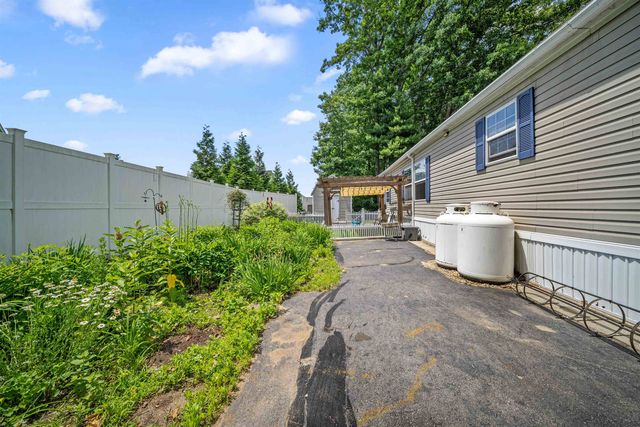 417 Middle Road Unit A, Dover, NH 03820