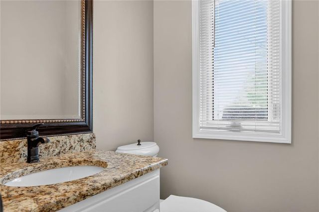 9419 W 124th Terrace, Overland Park, KS 66213