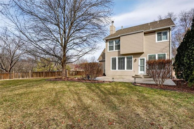 9419 W 124th Terrace, Overland Park, KS 66213