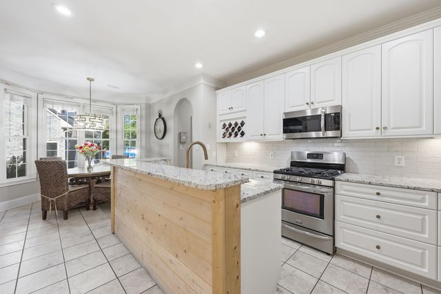 3379 Shadow Moss Ln., Murrells Inlet, SC 29576