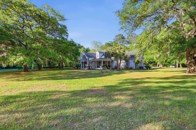 3379 Shadow Moss Ln., Murrells Inlet, SC 29576