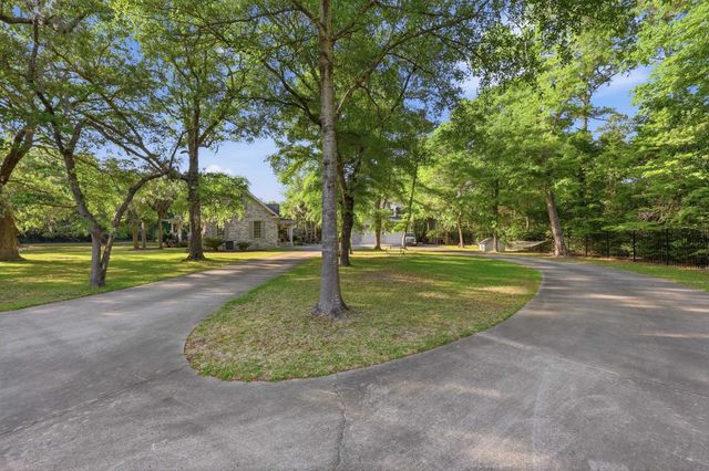 3379 Shadow Moss Ln., Murrells Inlet, SC 29576