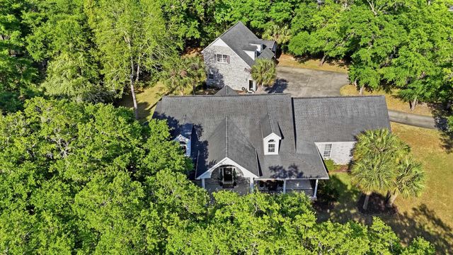 3379 Shadow Moss Ln., Murrells Inlet, SC 29576