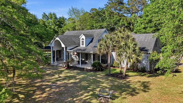 3379 Shadow Moss Ln., Murrells Inlet, SC 29576