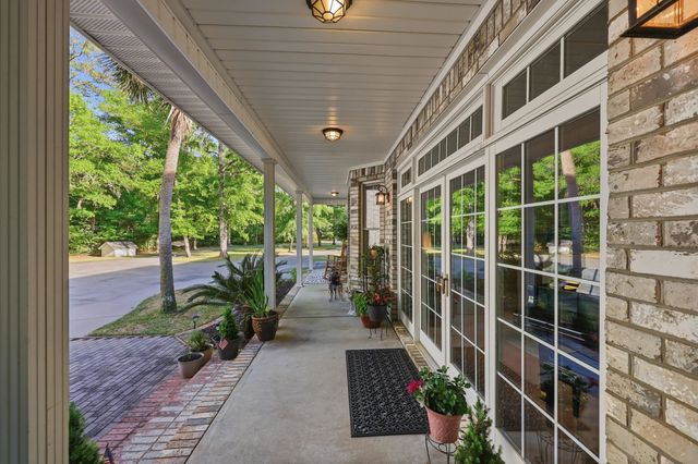 3379 Shadow Moss Ln., Murrells Inlet, SC 29576