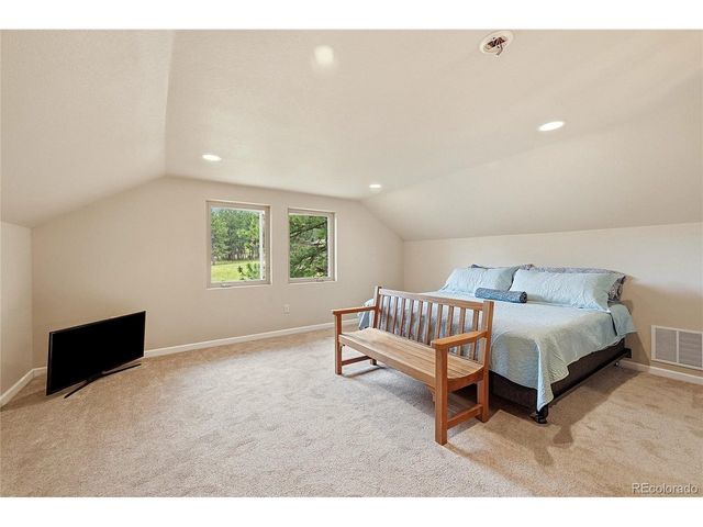 372 Cherokee Rd, Lyons, CO 80540