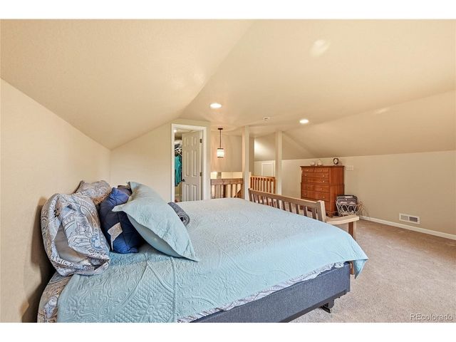 372 Cherokee Rd, Lyons, CO 80540
