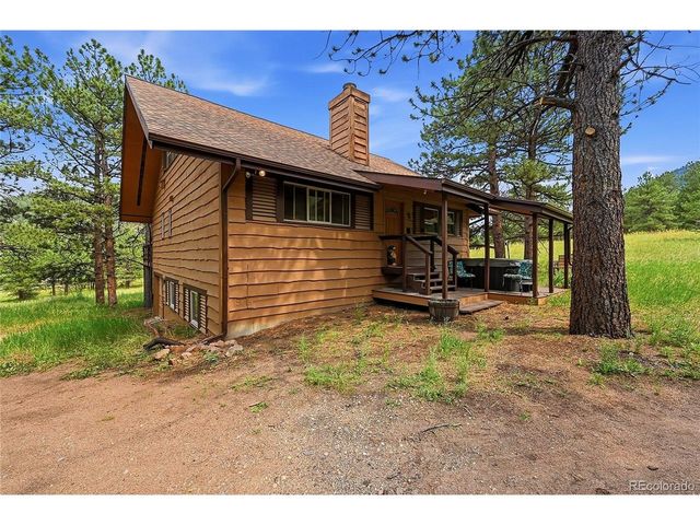 372 Cherokee Rd, Lyons, CO 80540