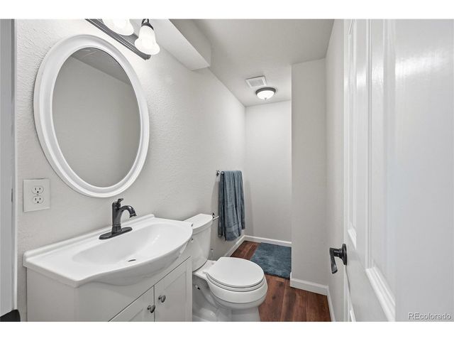 372 Cherokee Rd, Lyons, CO 80540