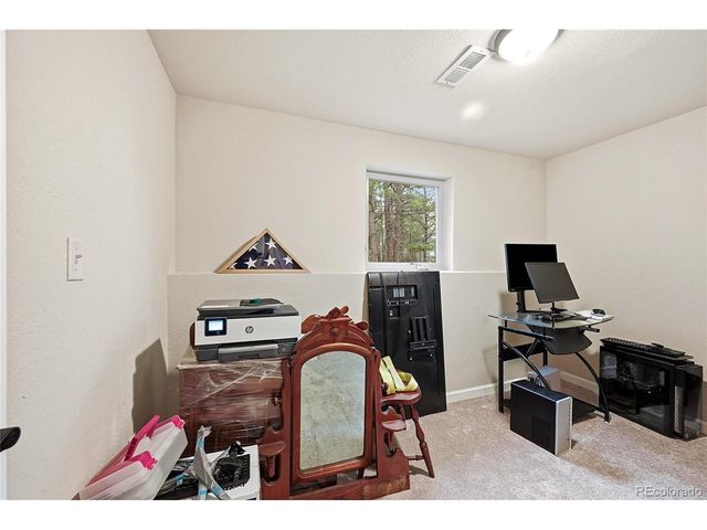 372 Cherokee Rd, Lyons, CO 80540