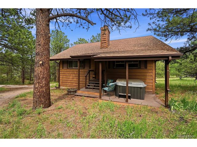 372 Cherokee Rd, Lyons, CO 80540