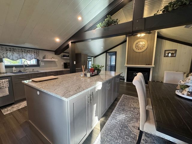 153 Off Pond Street, Dunstable, MA 01827