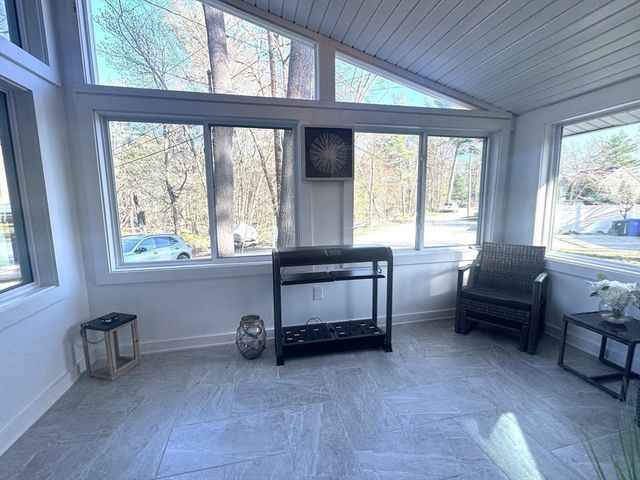 153 Off Pond Street, Dunstable, MA 01827