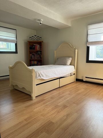 153 Off Pond Street, Dunstable, MA 01827