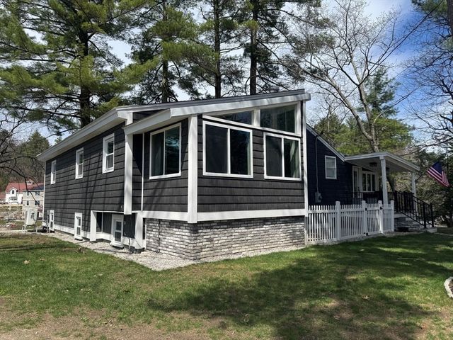 153 Off Pond Street, Dunstable, MA 01827