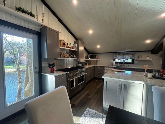 153 Off Pond Street, Dunstable, MA 01827