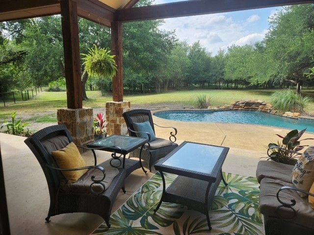 261 Vickie Lane, Gunter, TX 75058