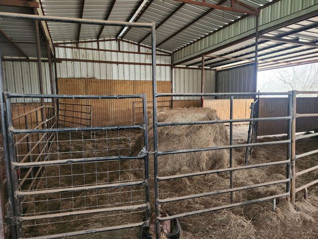 261 Vickie Lane, Gunter, TX 75058