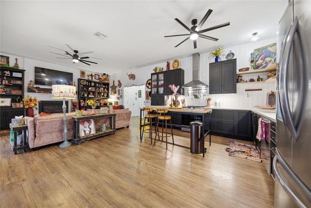 540 Hickory Creek Road, Bellville, TX 77418