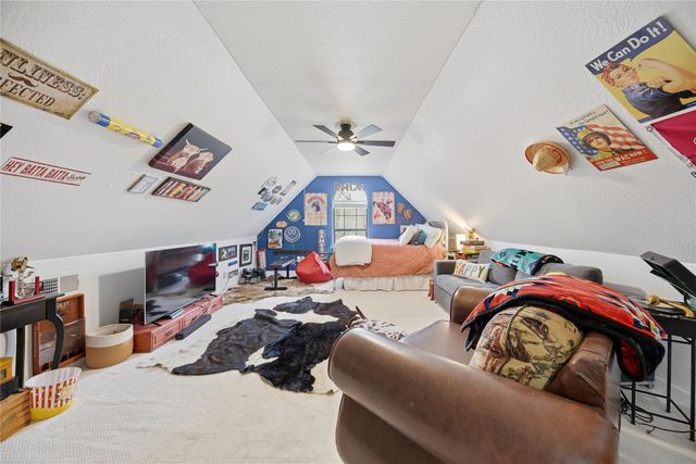 540 Hickory Creek Road, Bellville, TX 77418